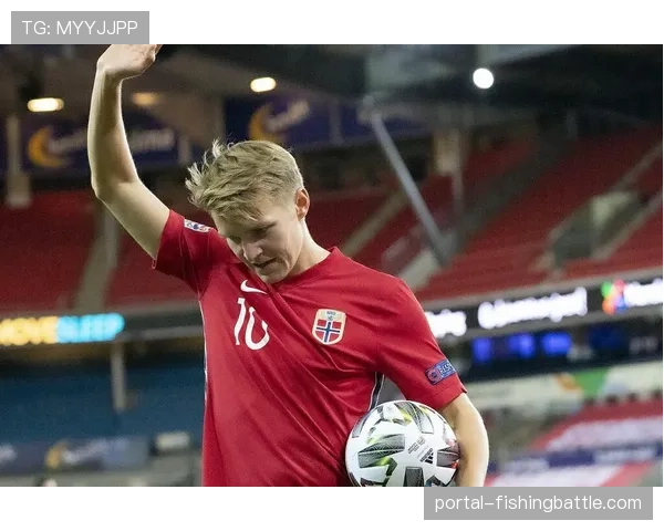 哈兰德进球荒背后：前半赛季22球领跑金靴，后期低迷仍躺赢射手榜